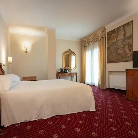 فندق ميركيور ستيندال 4*