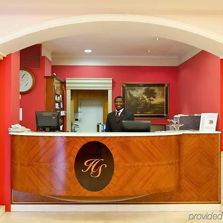 ميركيور ستيندال فندق